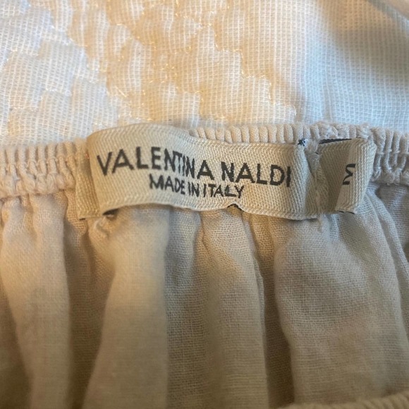 Valentina Naldi Beige Eyelet Off the Shoulder Dress - Size M - Picture 8 of 8